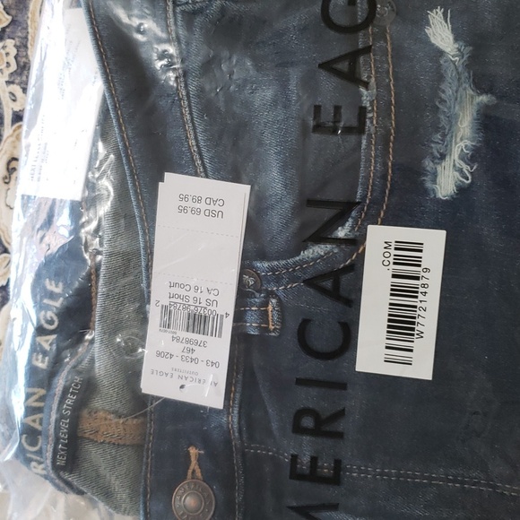 American Eagle Outfitters Denim - 22. NWT! NIP! American Eagle Women's Next Level Stretch Jeggings